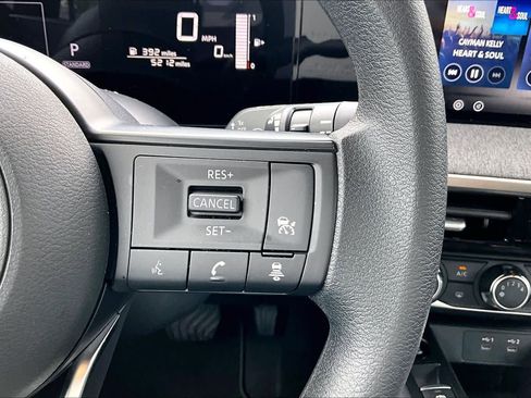 Used 2026 Nissan Kicks S FWD image 23