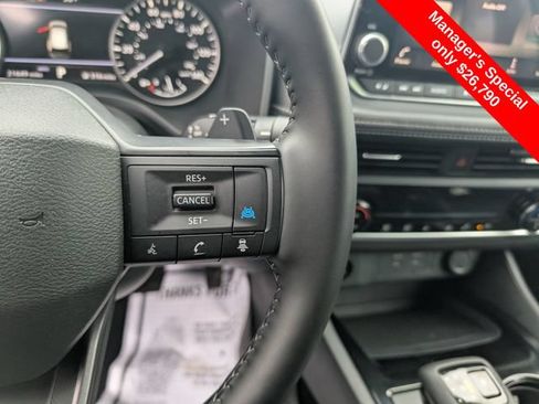 Certified 2026 Nissan Rogue SV AWD/4WD image 19