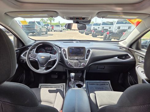 Used 2024 Chevrolet Malibu LT FWD image 21