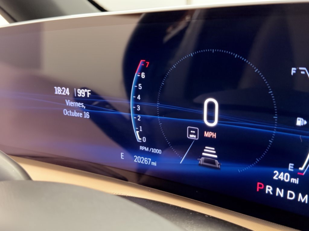 Used 2024 Cadillac XT4 Luxury FWD image 26