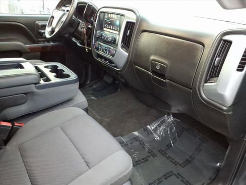 Used 2018 GMC Sierra 1500 SLE w/ SLE Value Package image 23