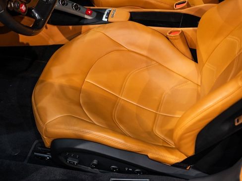 Used 2018 Ferrari 488 GTB image 24