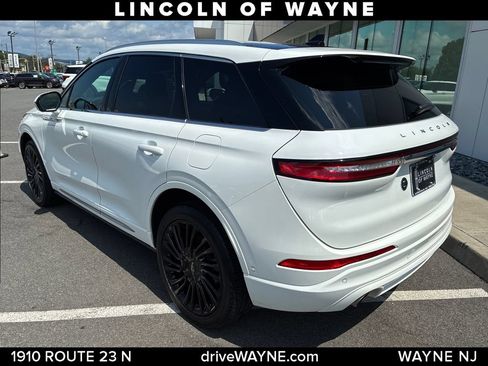 Certified 2022 Lincoln Corsair Reserve w/ Equipment Group 201A AWD/4WD image 4