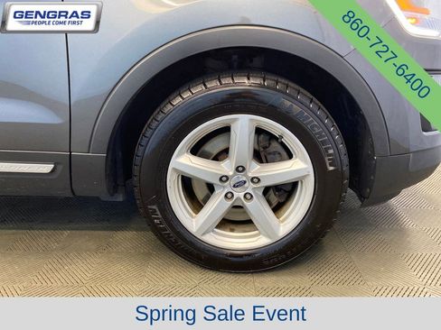 Used 2016 Ford Explorer XLT AWD/4WD image 43