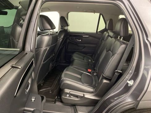 Certified 2025 Honda Pilot EX-L image 19