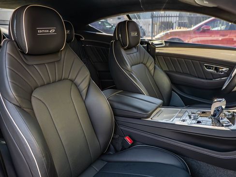 Used 2024 Bentley Continental GT image 29