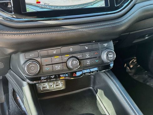 Used 2021 Dodge Durango GT AWD/4WD image 16