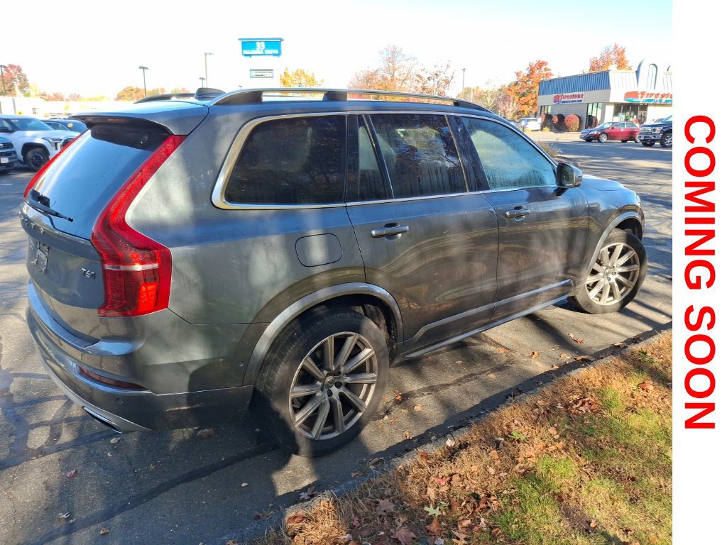 Used 2018 Volvo XC90 T6 Momentum w/ Convenience Package AWD/4WD image 5