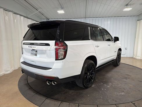 Used 2021 Chevrolet Tahoe High Country w/ Premium Package image 9