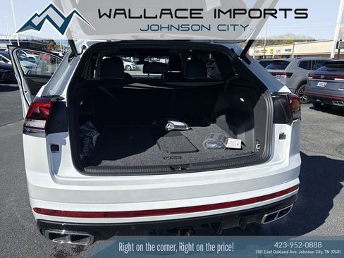 New 2026 Volkswagen Atlas Cross Sport SEL Premium R-Line image 45