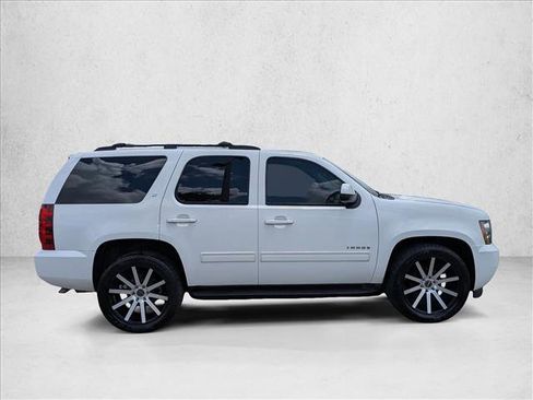 Used 2013 Chevrolet Tahoe LT RWD image 4