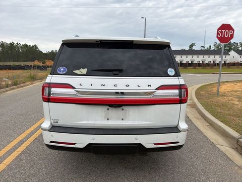 Used 2020 Lincoln Navigator L Black Label w/ Cargo Convenience Package AWD/4WD image 9