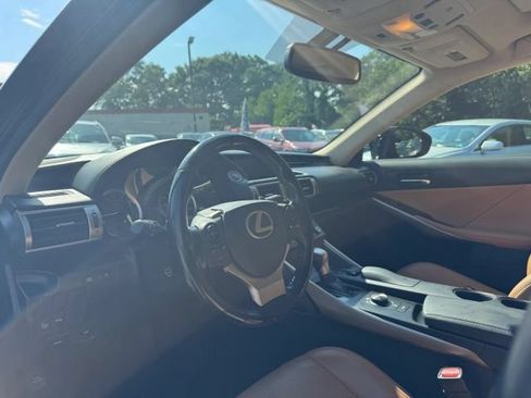 Used 2016 Lexus IS 350 w/ Navigation System Package RWD image 19
