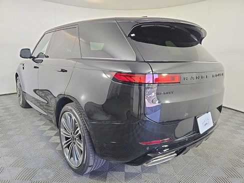 New 2026 Land Rover Range Rover Sport Dynamic SE AWD/4WD image 7