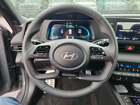 New 2026 Hyundai Elantra SEL Sport w/ Cargo Package FWD image 21