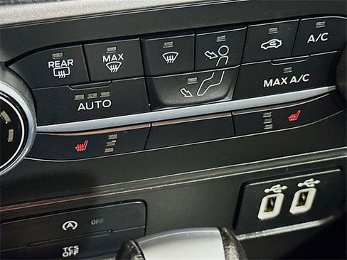 Certified 2022 Ford EcoSport SE w/ SE Convenience Package image 18