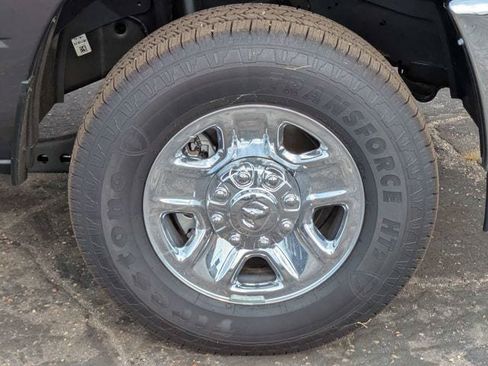 New 2026 RAM 2500 Tradesman w/ Chrome Appearance Group AWD/4WD image 12