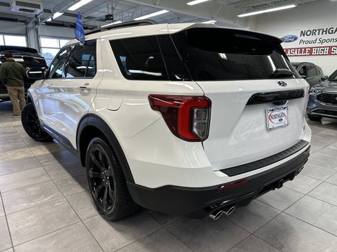 Certified 2023 Ford Explorer ST w/ Equipment Group 401A image 16