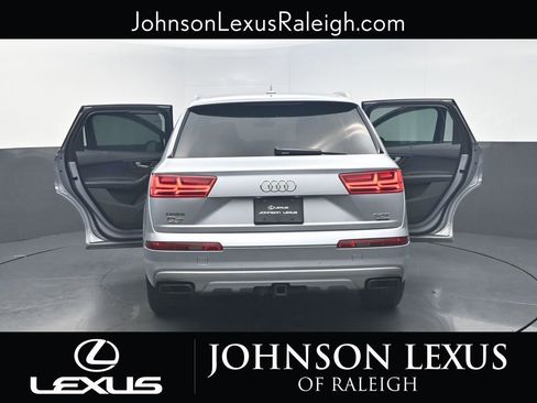 Used 2018 Audi Q7 3.0T Prestige w/ Prestige Package image 25