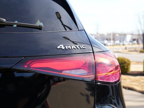 Used 2026 Mercedes-Benz GLC 300 4MATIC image 16