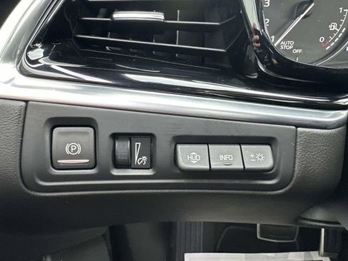 Certified 2025 Cadillac XT6 Sport w/ Platinum Package AWD/4WD image 80
