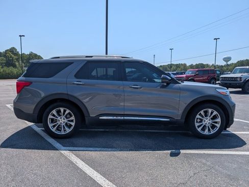 Certified 2021 Ford Explorer Limited w/ Equipment Group 301A RWD image 5