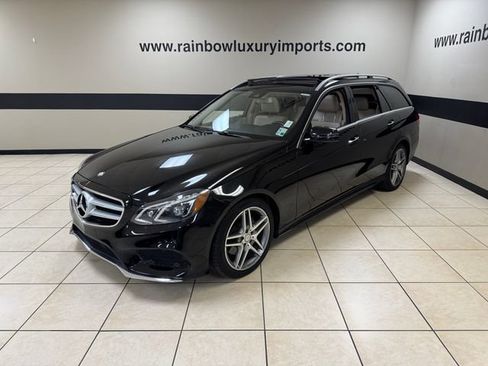 Used 2016 Mercedes-Benz E 350 4MATIC Wagon image 3