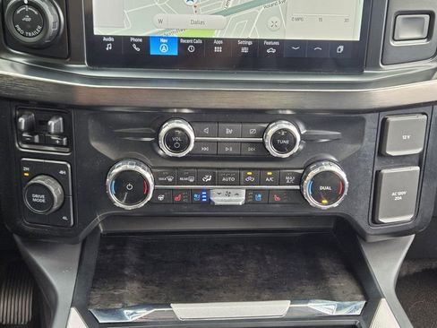 Used 2024 Ford F350 Lariat w/ Lariat Ultimate Package AWD/4WD image 24