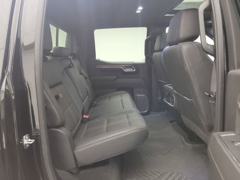 Used 2024 Chevrolet Silverado 1500 High Country w/ Technology Package image 26