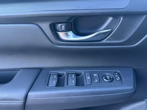 Certified 2025 Honda CR-V LX image 13