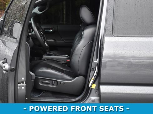 Used 2022 Toyota Tacoma TRD Pro image 4