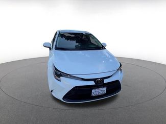 Used 2025 Toyota Corolla LE FWD video 2