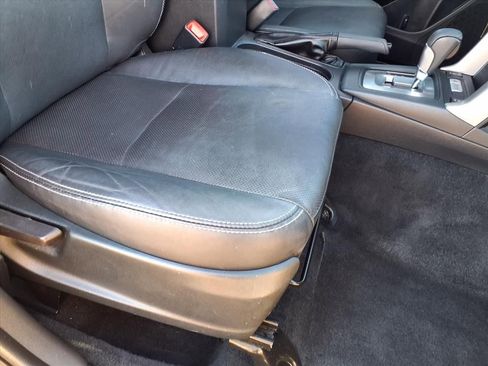 Used 2015 Subaru Forester 2.5i Limited image 17