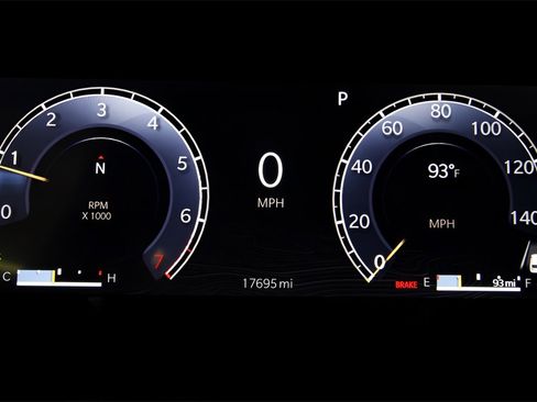 Used 2024 Jeep Grand Cherokee Altitude image 27