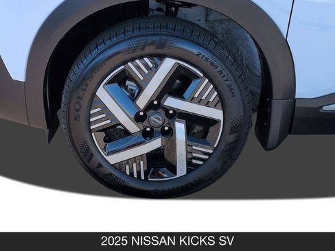 Certified 2025 Nissan Kicks SV image 12