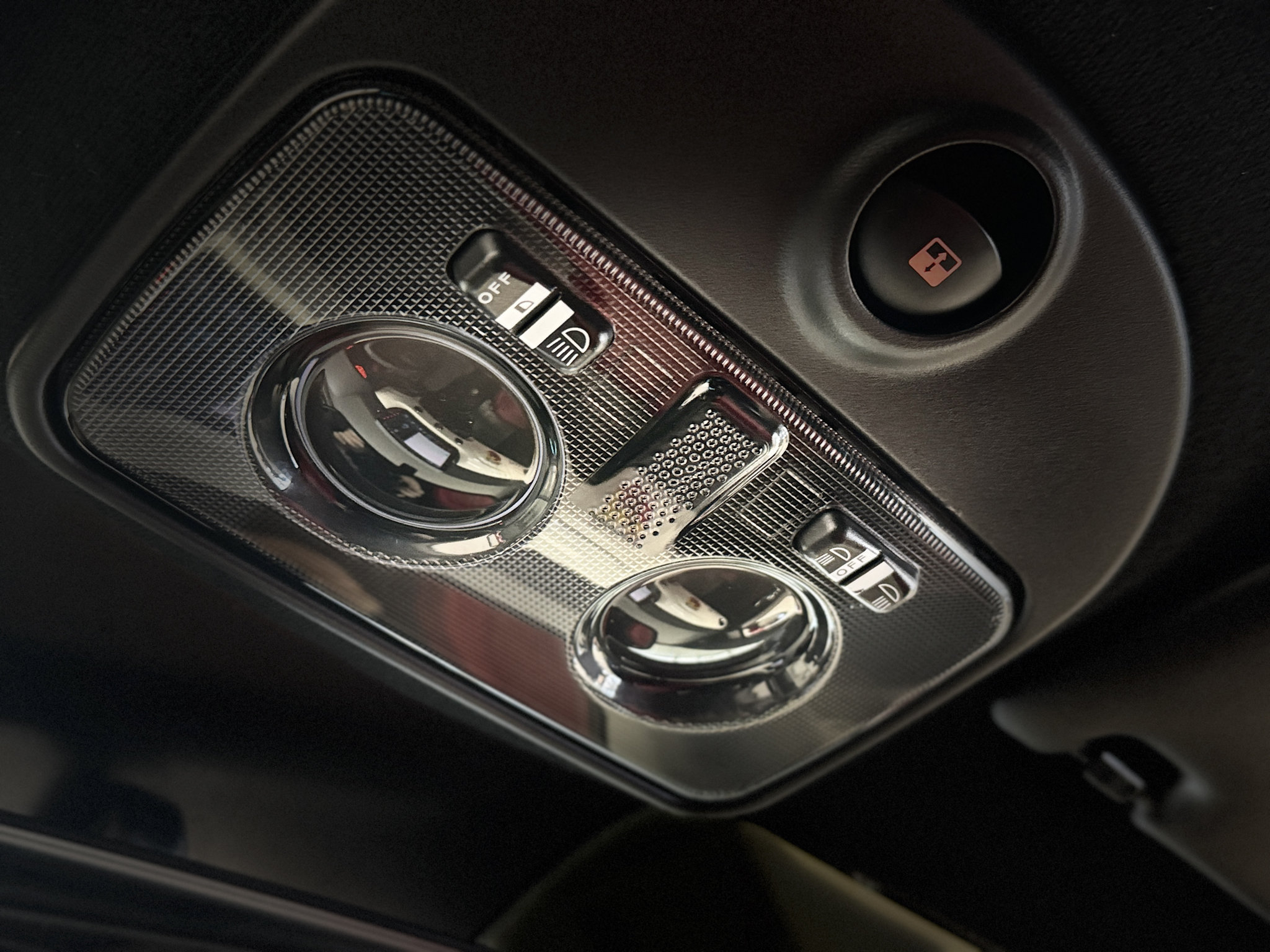 Used 2013 FIAT 500 Abarth w/ Beats Audio Pkg FWD image 20