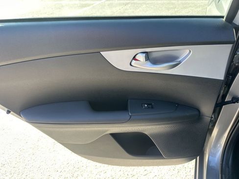 Used 2024 Kia Forte LXS image 23