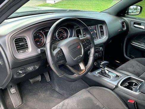Used 2023 Dodge Charger Scat Pack RWD image 5