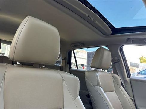 Used 2017 Acura RDX AWD w/ Advance Package image 17
