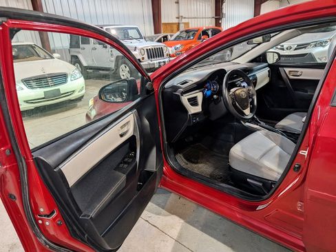 Used 2014 Toyota Corolla LE Premium image 13