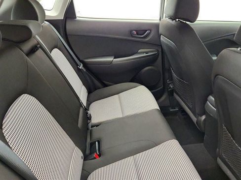 Used 2021 Hyundai Kona SE FWD image 22
