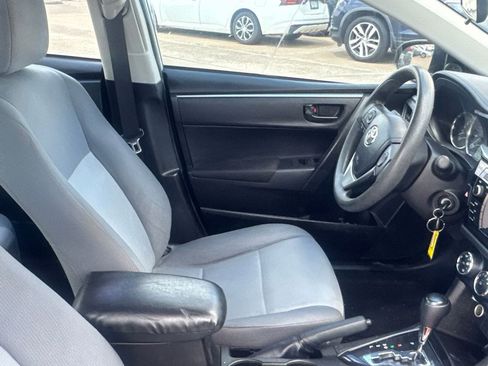 Used 2016 Toyota Corolla L FWD image 34