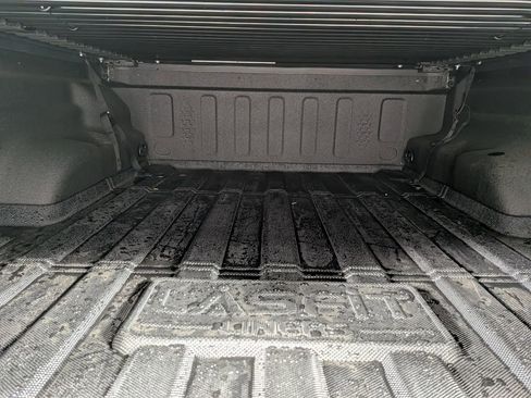 Used 2024 Jeep Gladiator Mojave image 10