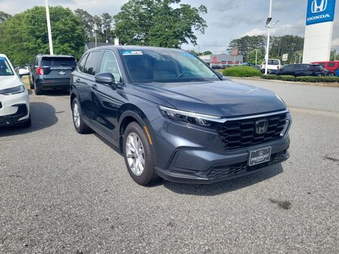 Certified 2023 Honda CR-V EX image 3