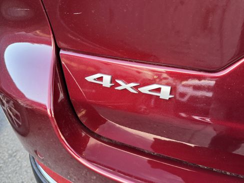 New 2025 Jeep Grand Cherokee Limited image 8