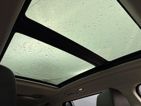 Used 2024 BMW X7 xDrive40i w/ Executive Package image 31