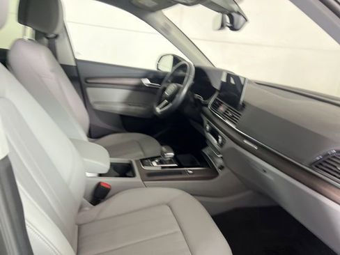 Used 2023 Audi Q5 2.0T Premium Plus w/ Premium Plus Package image 12