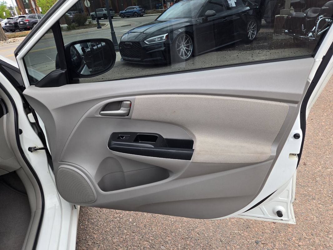 Used 2011 Honda Insight EX image 26