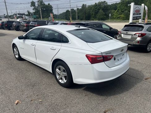 Used 2019 Chevrolet Malibu LS FWD image 5