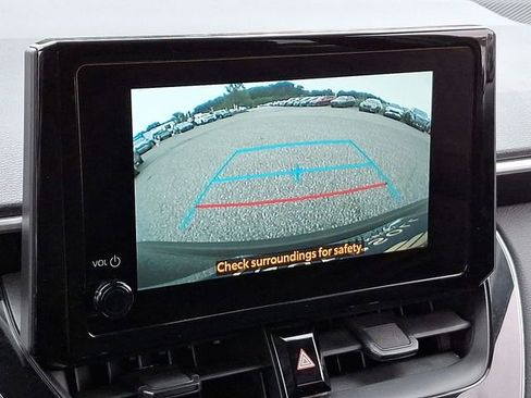 Used 2024 Toyota Corolla Cross LE image 21